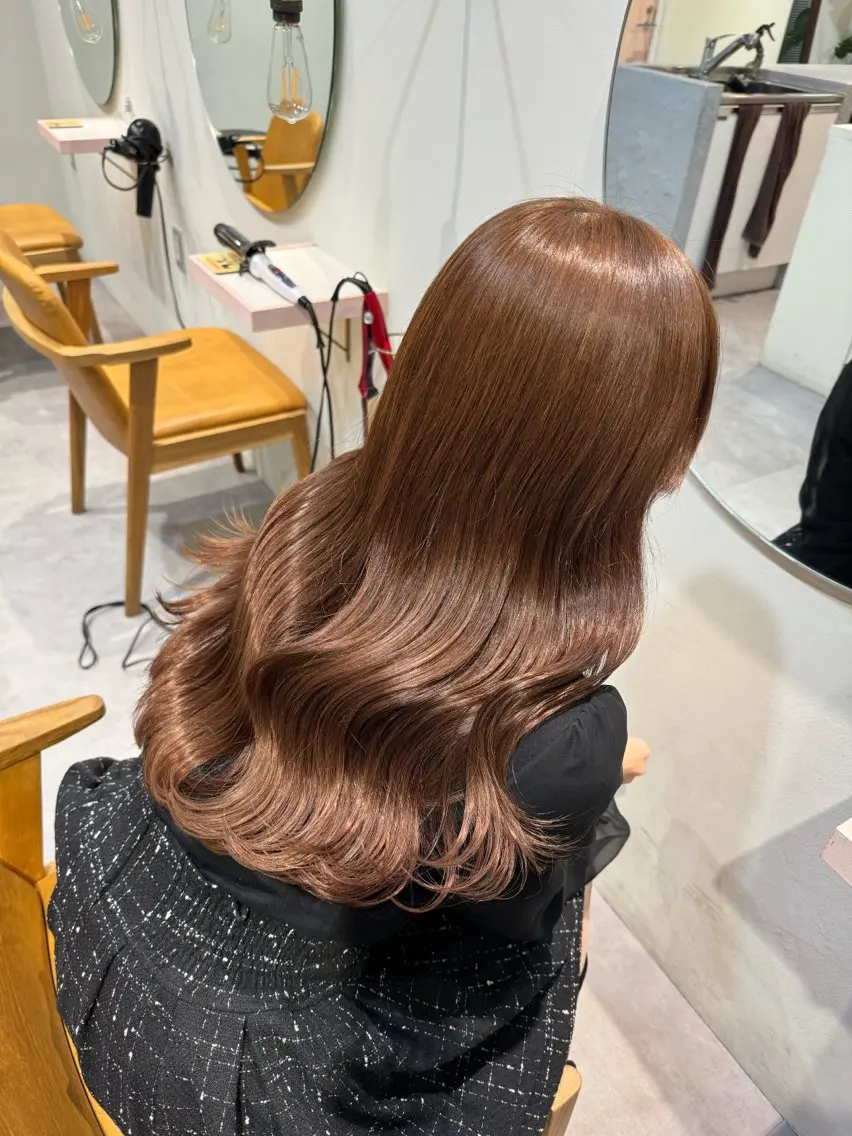 ロング カラー ベージュカラー ショコラベージュ ayaka♡ 柔らかカラーのヘアスタイル