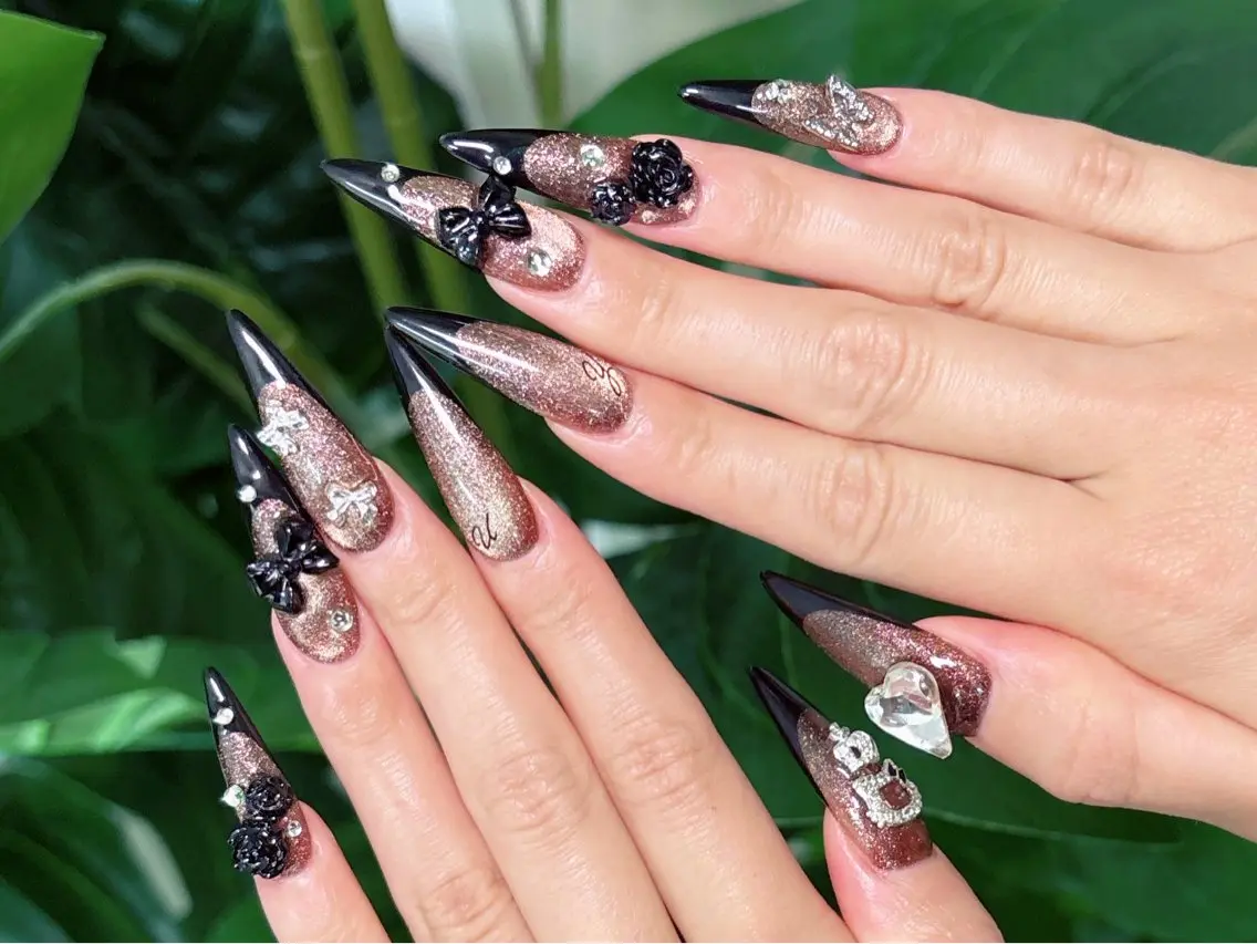 ネイル ジェルネイル 韓国ネイル マグネットネイル 持ち込み ワンカラーネイル ハンドネイル ハンドケア R1🎀Nail💕 池袋東口店のネイルデザイン