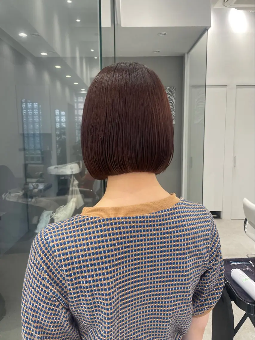ショート カラー 切りっぱなしボブ ブラウンカラー ピンクカラー ピンクブラウン ボブ Lyuck ⋆✦ HIROMIのヘアスタイル