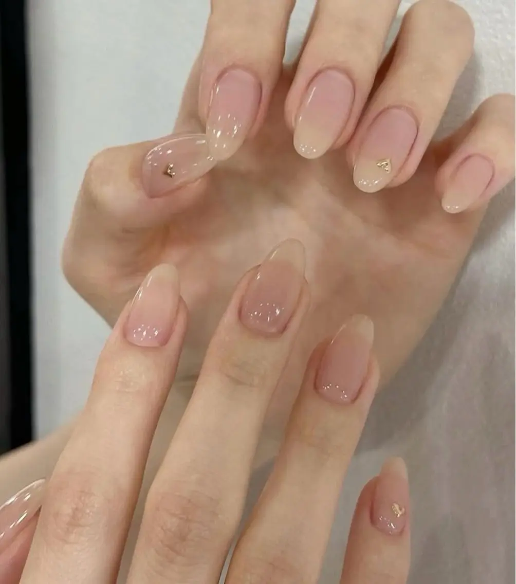 ネイル anela 仁香のネイルデザイン