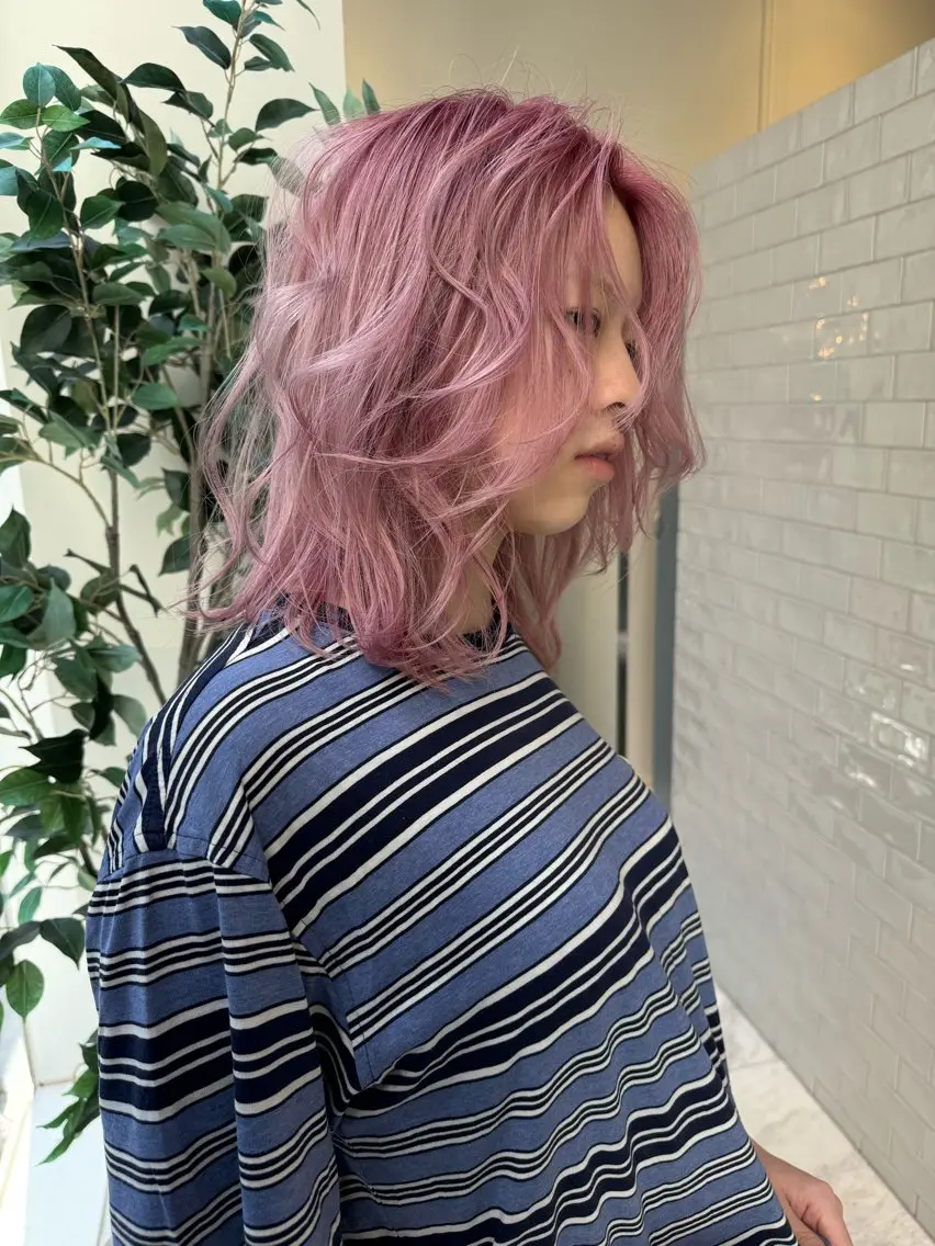 ミディアム カラー カット ヘアカラー トリートメント ブリーチ🧚 ボブ✍️レイヤーのヘアスタイル