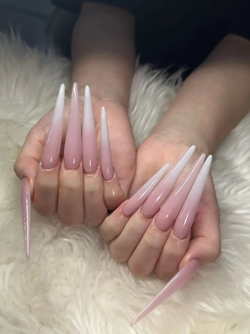 ネイル ハンドネイル nes.nail★ AYANOのネイルデザイン