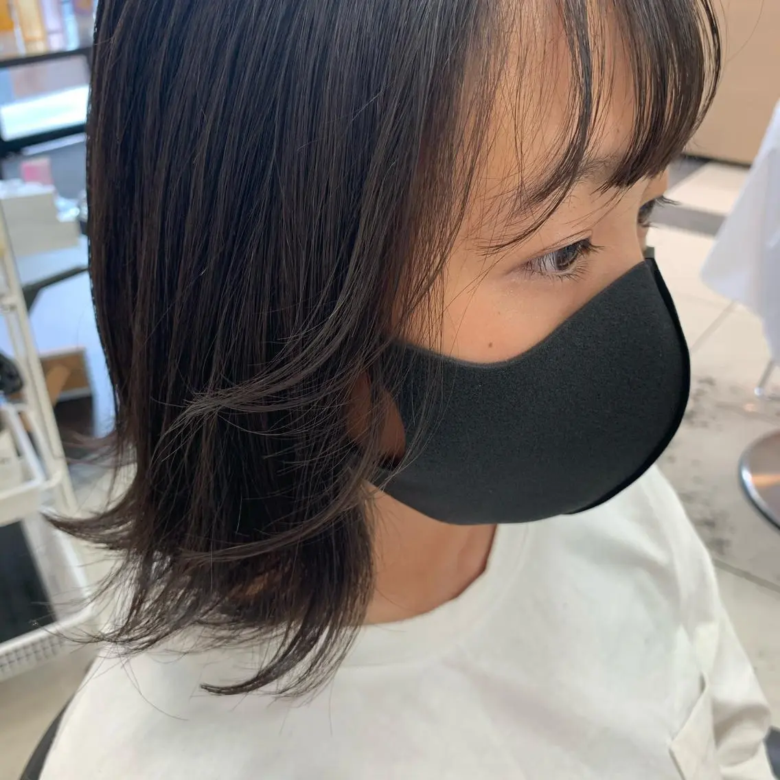 ミディアム 顔周りカット 似合わせカット おくれ毛 カット トリートメント ウスイ ハルカのヘアスタイル