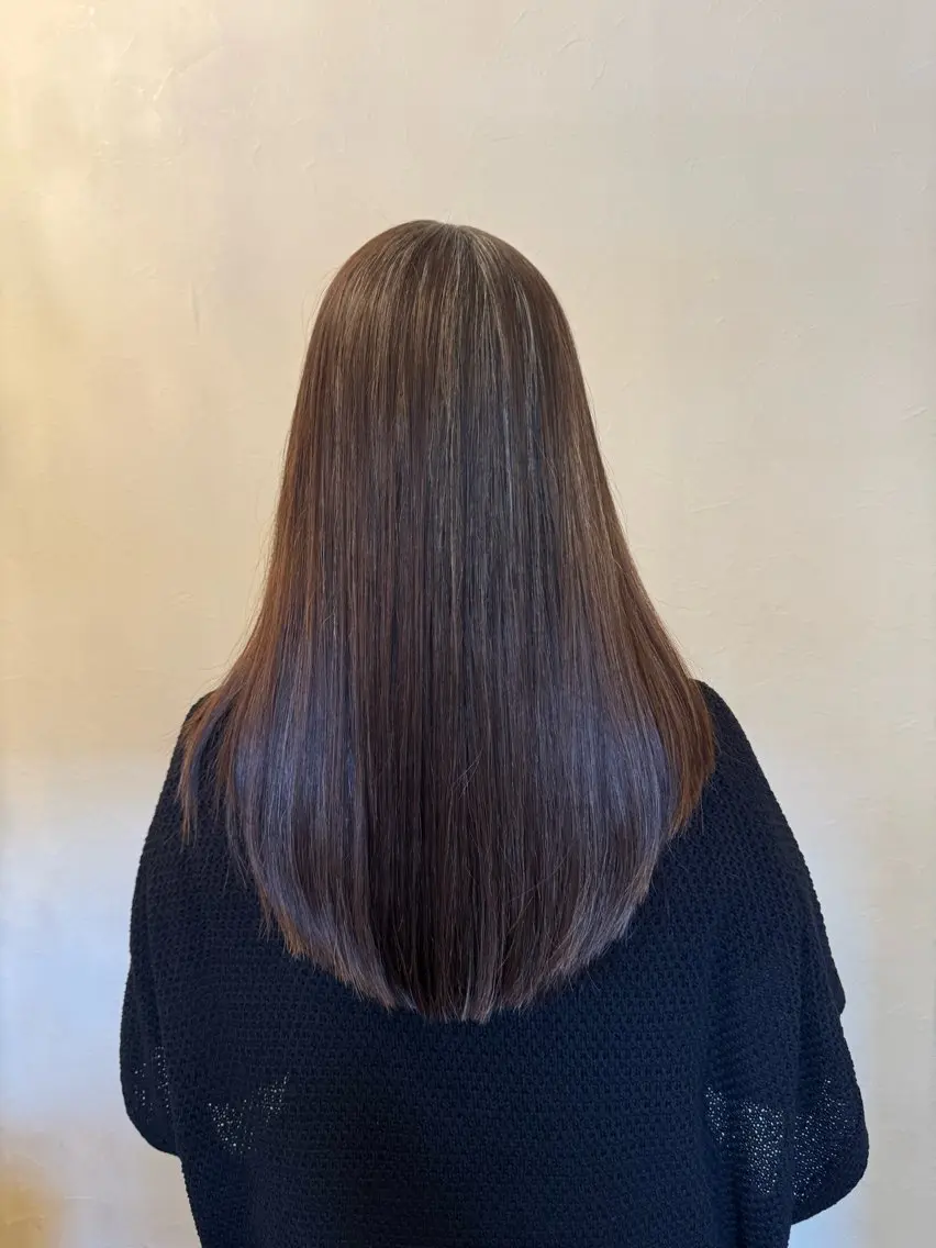 ロング カット 縮毛矯正 トリートメント 髪質改善🫧 Natsumiのヘアスタイル