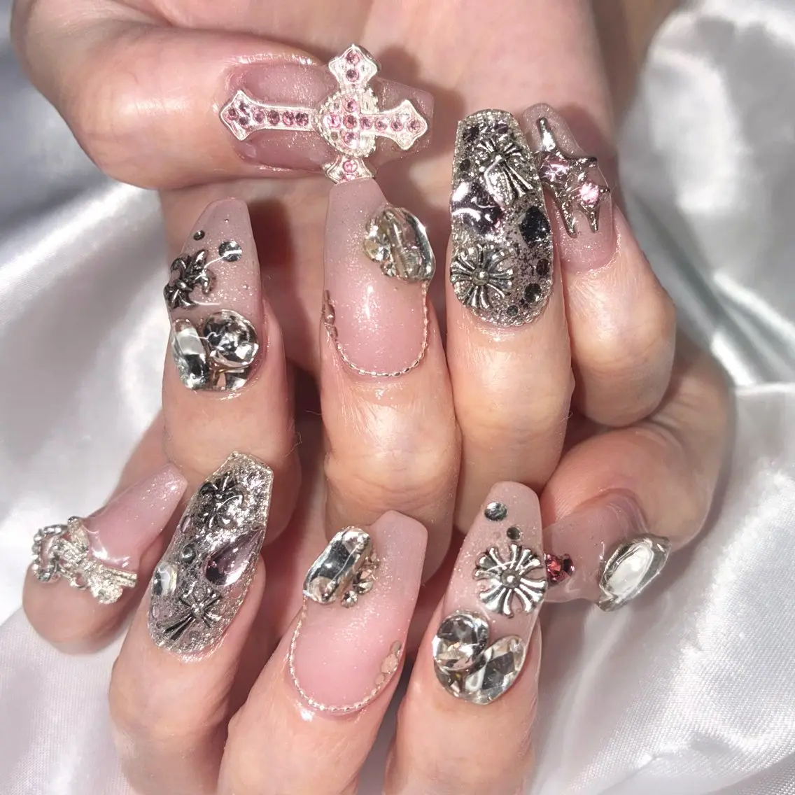ネイル ハンドネイル Nail ヌシん家 AKANEのネイルデザイン