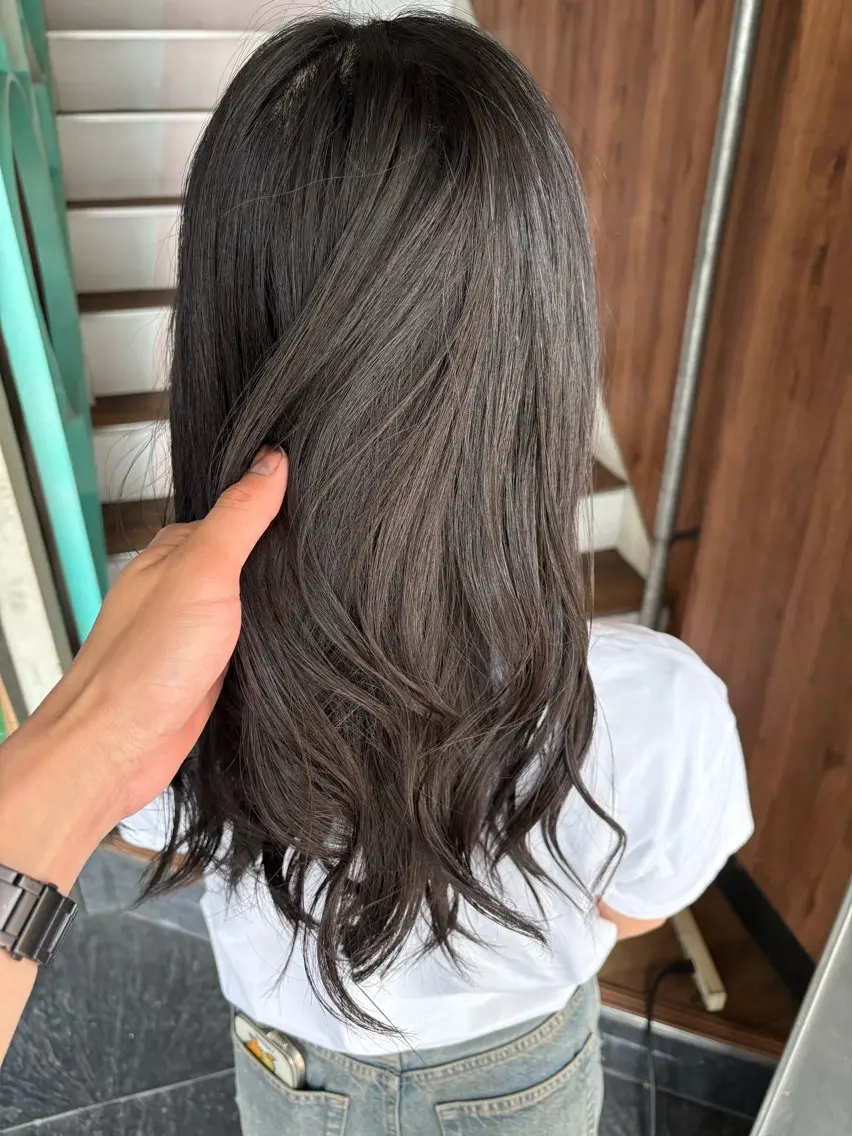 ロング カラー パーマ ヘアアレンジ アディクシーカラー 透明感カラー インナーカラー カット ヘアカラー トリートメント 【暗め透明感カラー】 【インナー】小島良太のヘアスタイル