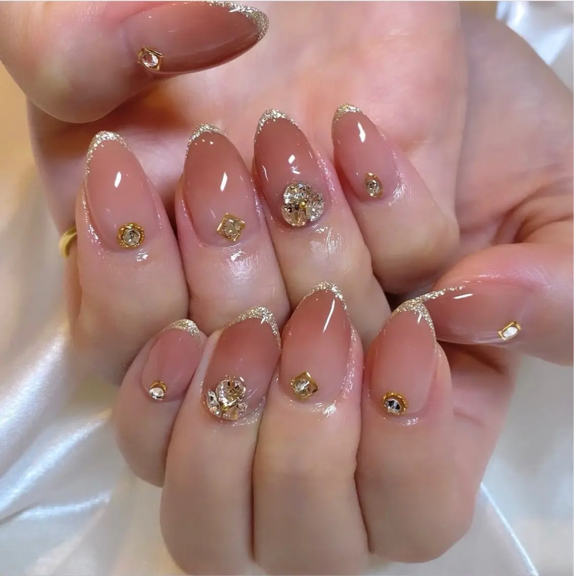 ネイル ハンドネイル (∩_∩)ミモ🧸E yelash&ネイルのマツエク・マツパデザイン
