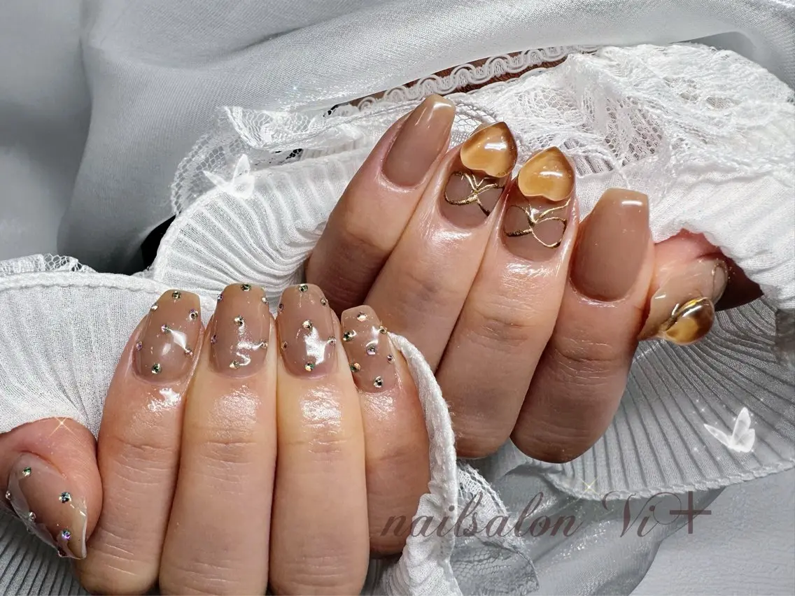 ネイル ハンドネイル ✨Nailsalon Vi+✨のネイルデザイン