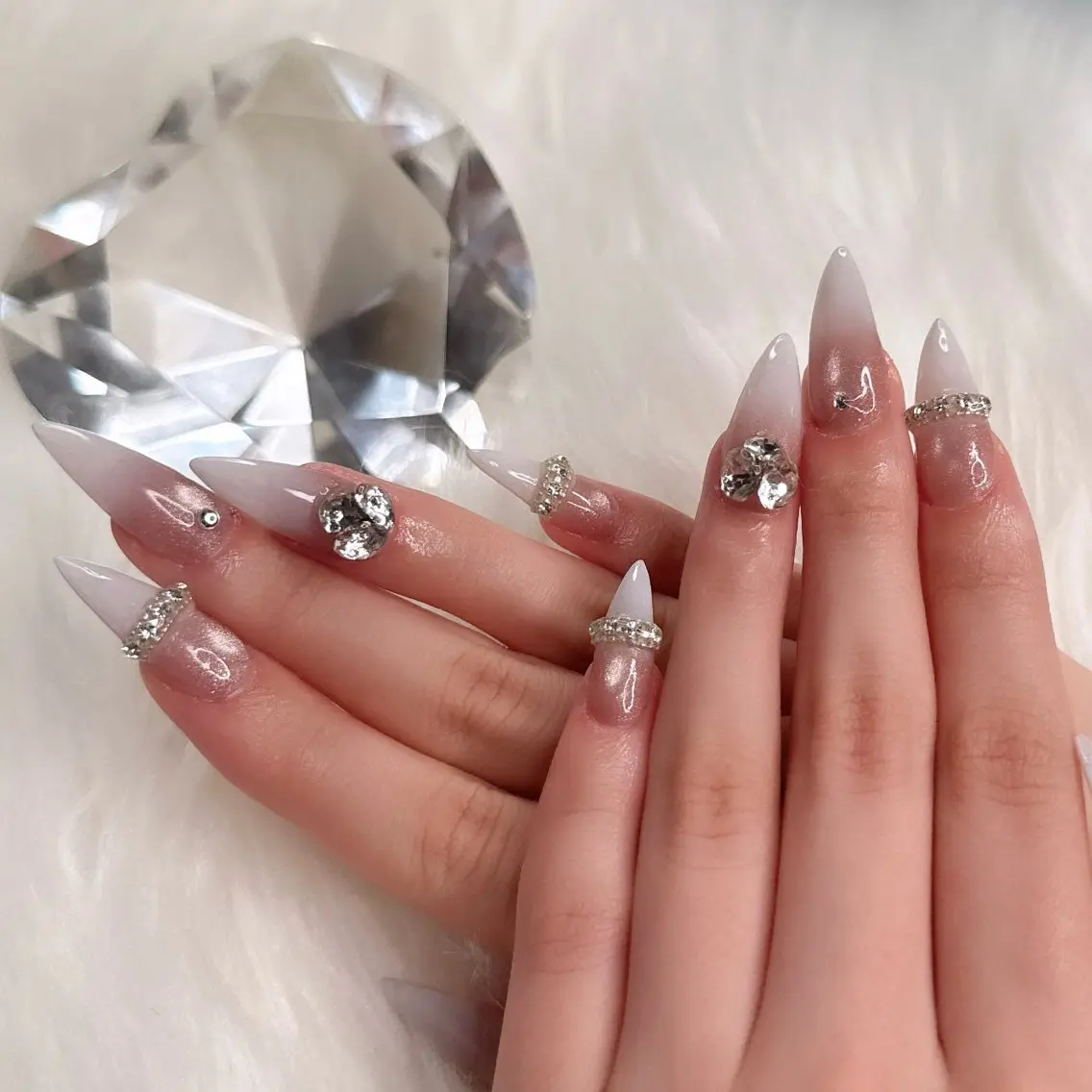 ネイル ハンドネイル cheri&co marinのネイルデザイン
