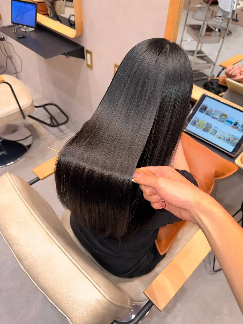 ロング カット ヘアカラー トリートメント 縮毛矯正/髪質改善 /艶カラー/こうめいのヘアスタイル
