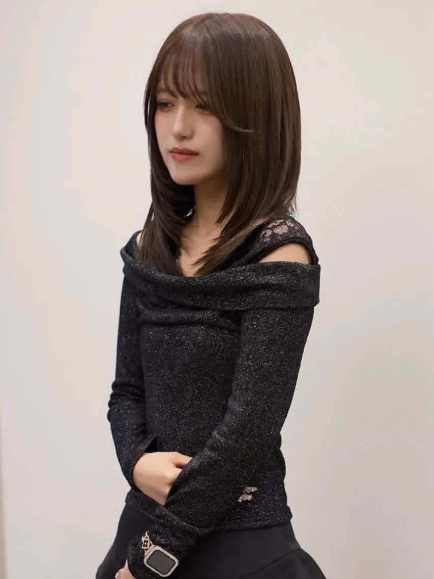 ミディアム ヘアカラー (h)wim momoのヘアスタイル