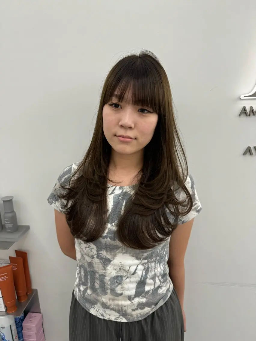 セミロング カラー カット トリートメント 顔まわりの神様✨ 透明感カラー藤嶋秀幸のヘアスタイル
