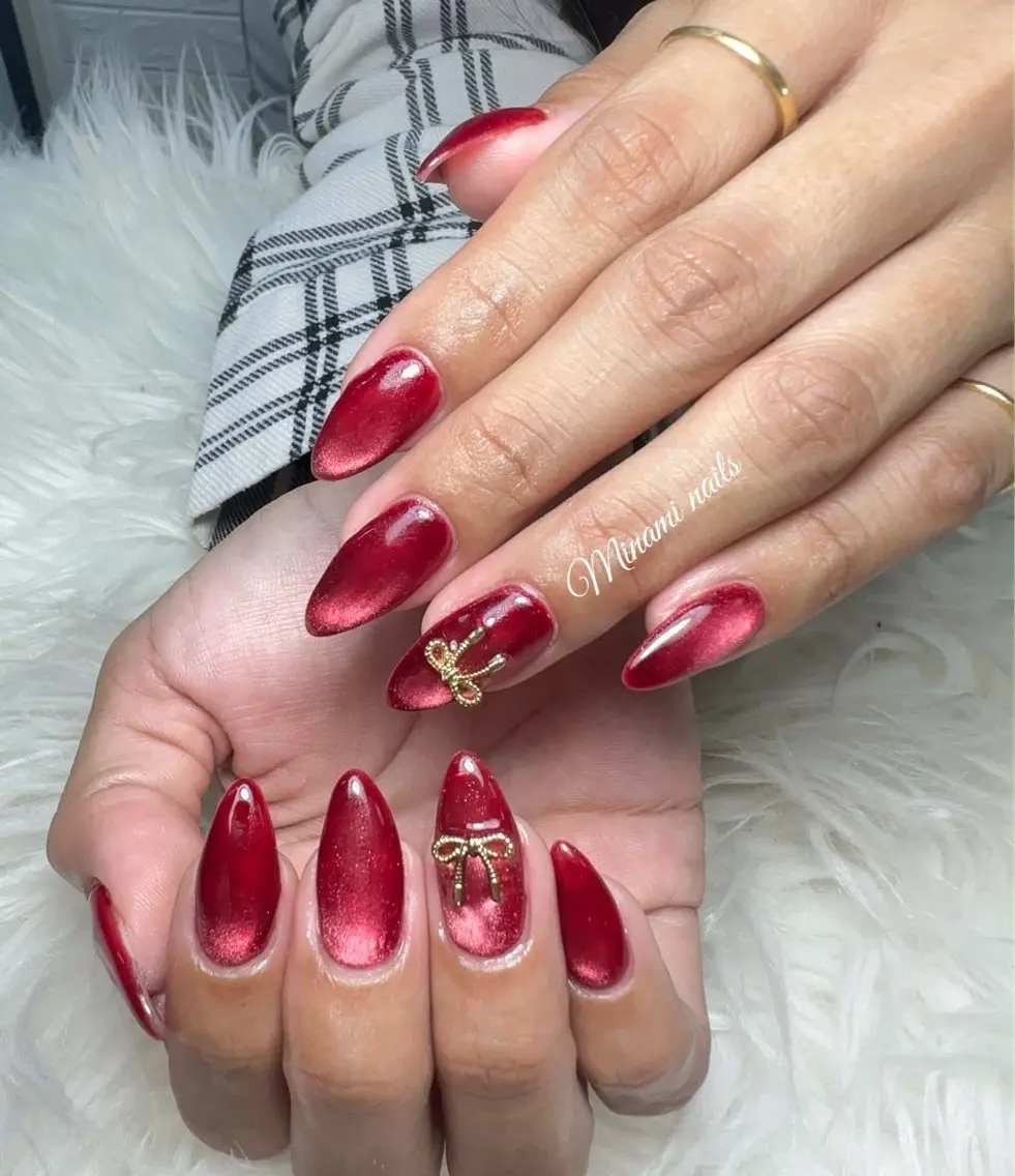 ネイル アートネイル ガーリー キラキラネイル 韓国ネイル マグネットネイル ハンドネイル Minami Nailsのネイルデザイン