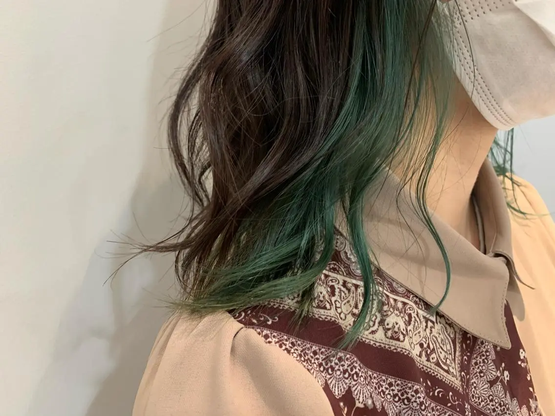 ミディアム カラー ピンクカラー ピンクパープル パープルカラー 高橋友里亜 /フリーランスのヘアスタイル