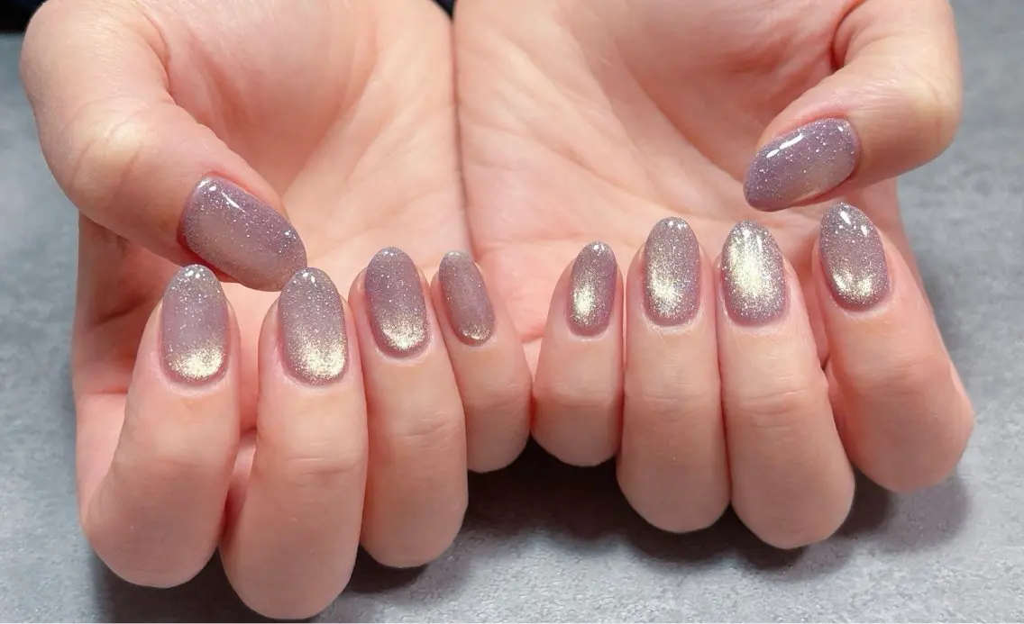 ネイル アートネイル オーロラネイル チークネイル フラッシュネイル フラワーネイル ハンドネイル ハンドケア 💫ゆか_ Nailartistのネイルデザイン