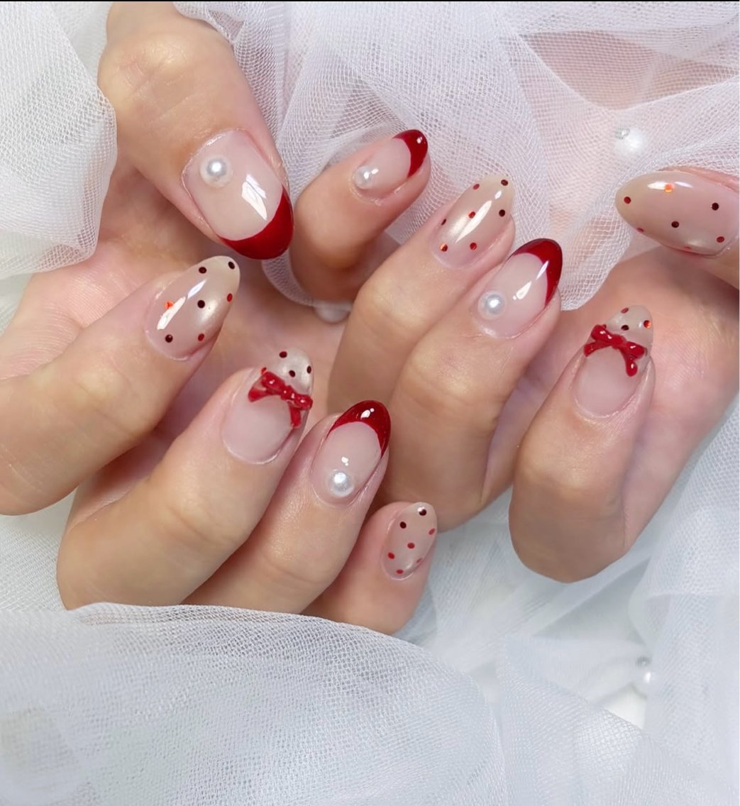 ネイル Nini 🎀のネイルデザイン