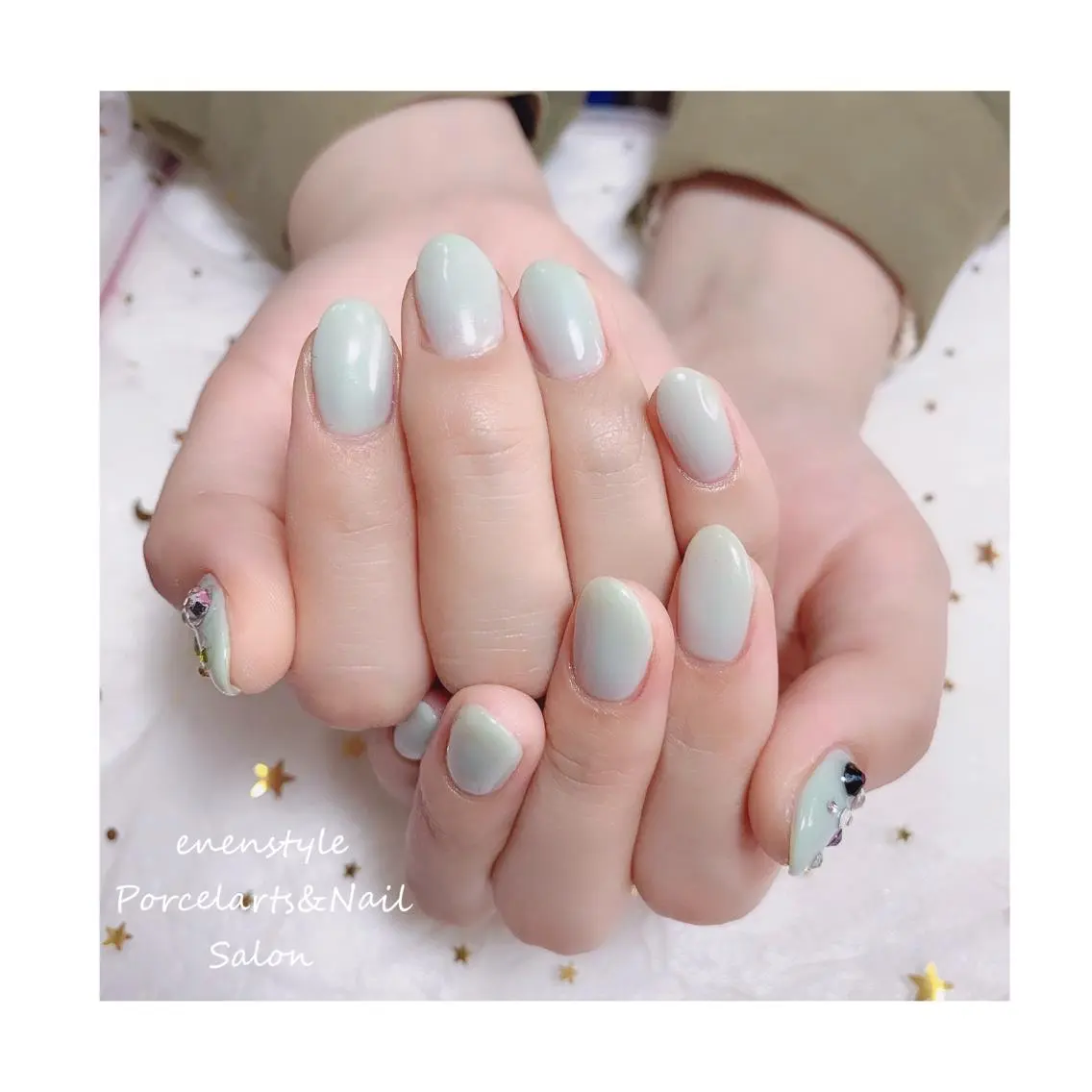 ショート ネイル ジェルネイル ニュアンスネイル オフィスネイル ワンカラーネイル パラジェル 🐾enen style 🐾のネイルデザイン