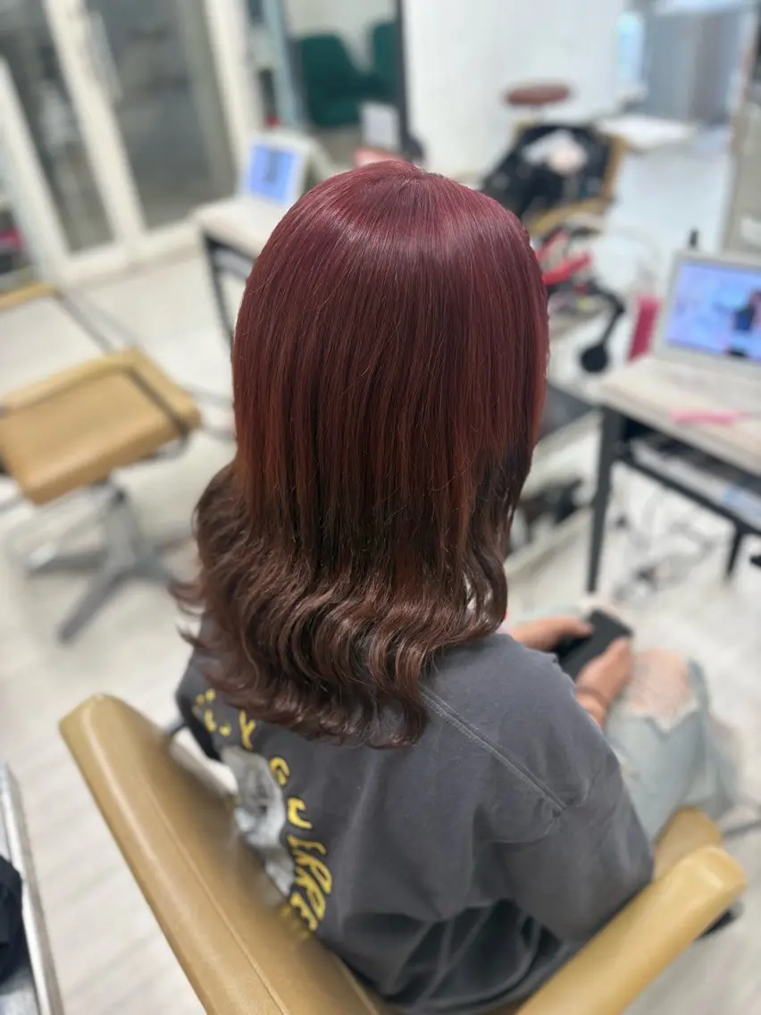 ミディアム カラー カット ヘアカラー トリートメント 暖色系カラー/ピンク Ririi🎀のヘアスタイル