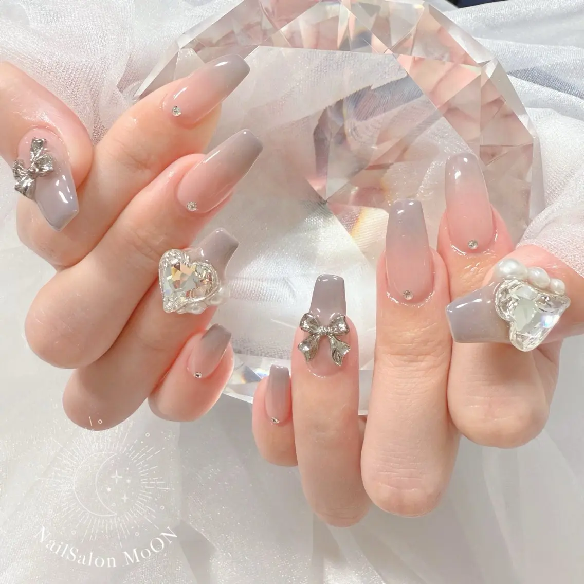 ネイル ハンドネイル ハンドケア MoON...❤︎ MeGuのネイルデザイン