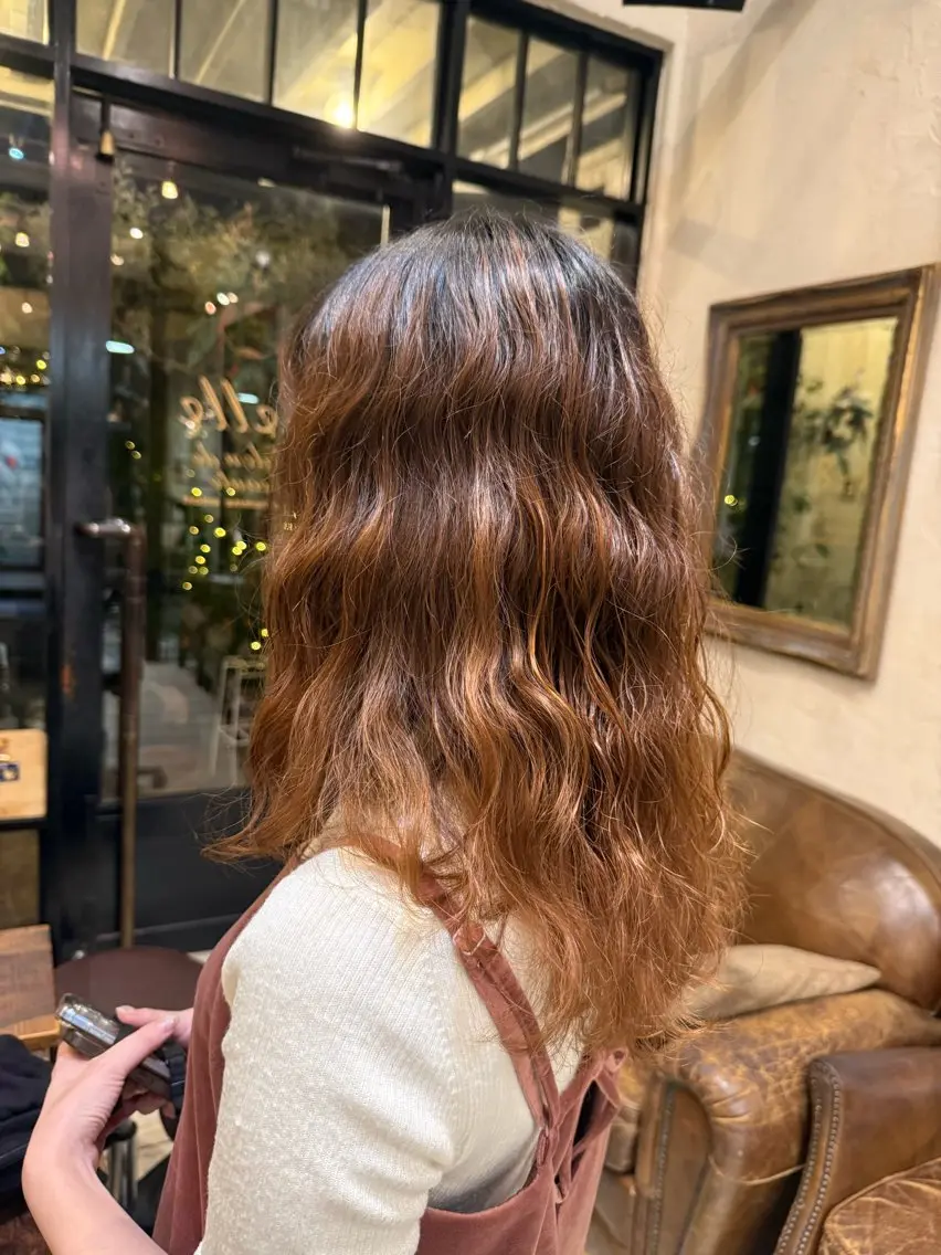ロング パーマ デジタルパーマ 透明感カラー🫧 nanamiのヘアスタイル