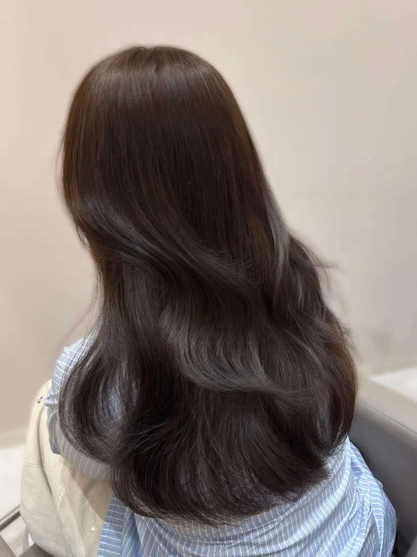 ヘアカラー トリートメント 🤍AINA🤍 Zina高田馬場のヘアスタイル