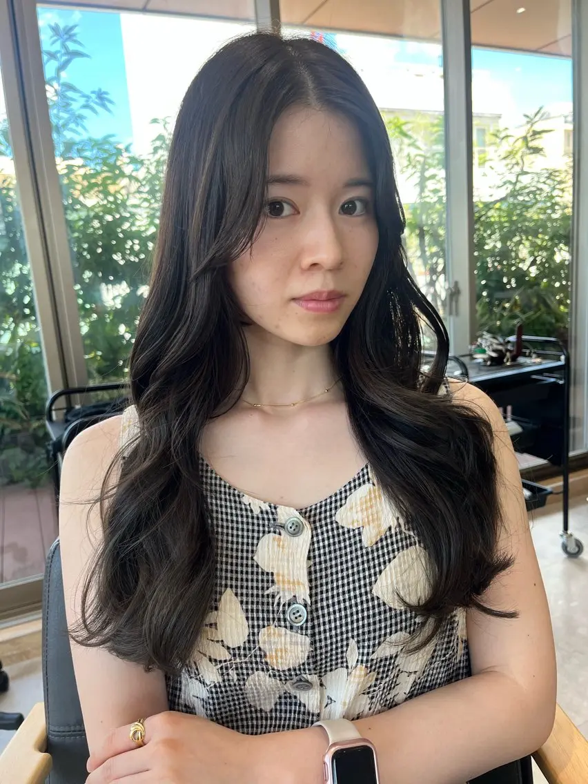 ロング 透明感カラー👑 井上美乃里のヘアスタイル