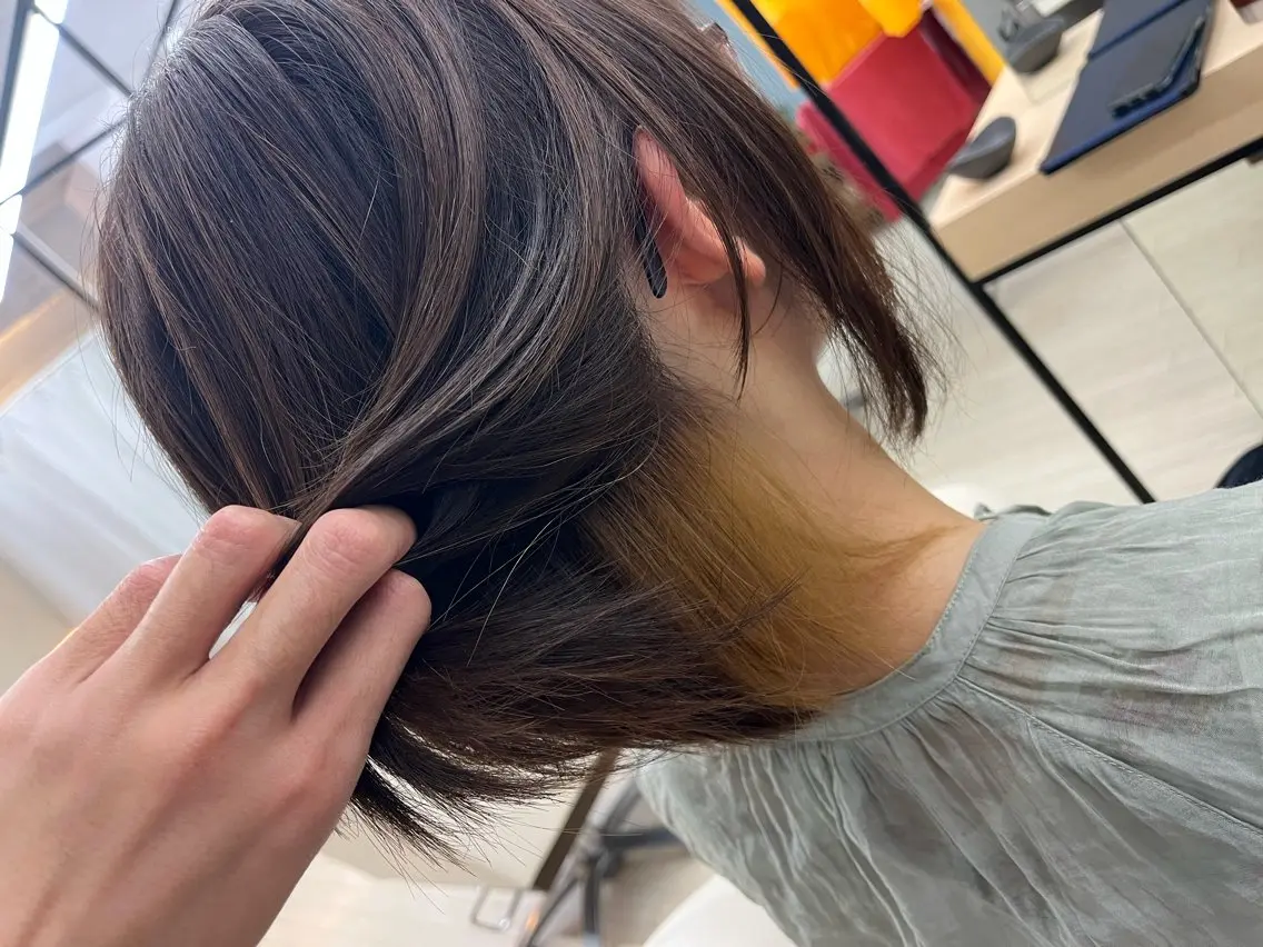 ショート カラー 森下 舜介のヘアスタイル