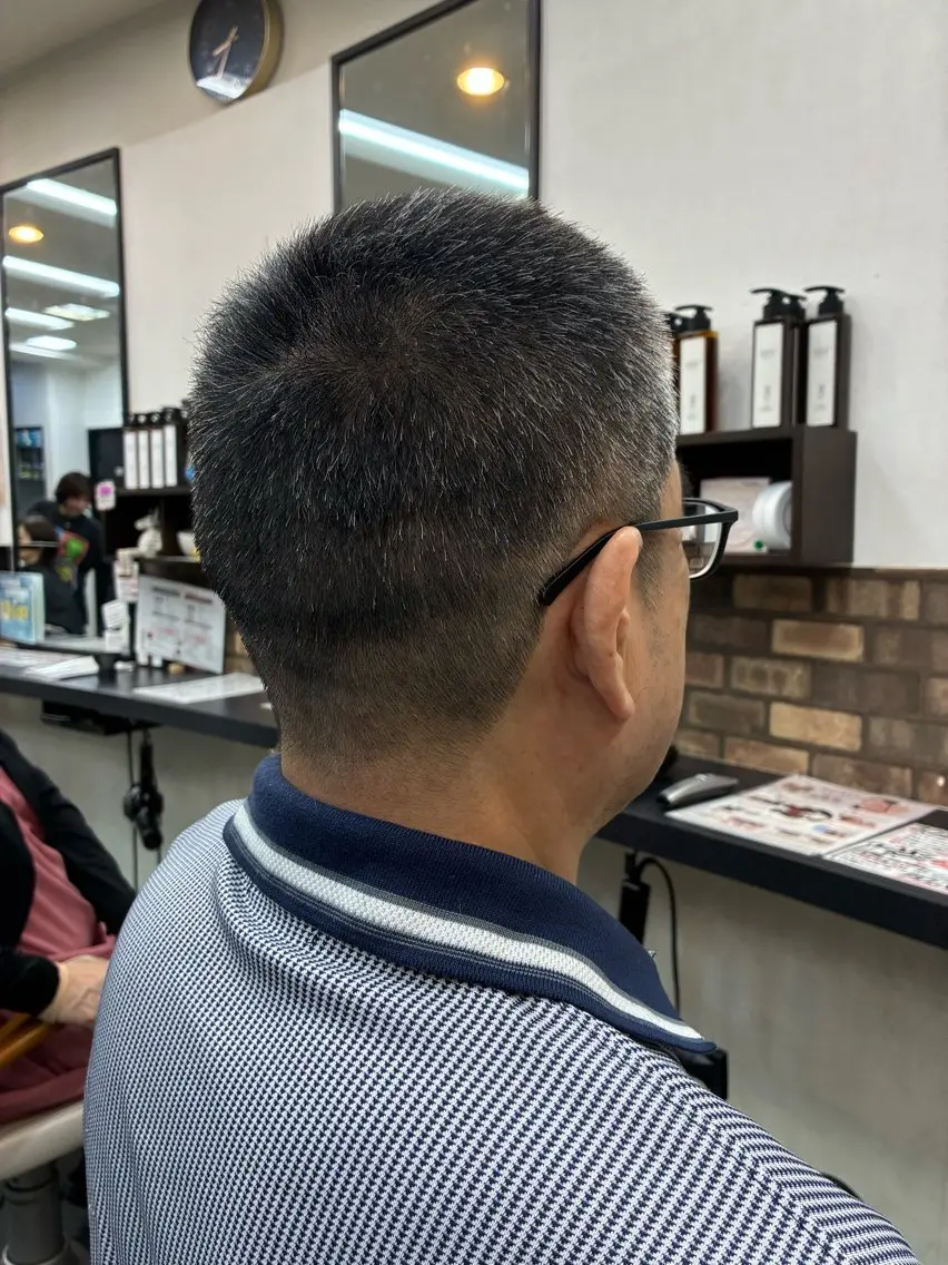 メンズ 平岡 万依のヘアスタイル