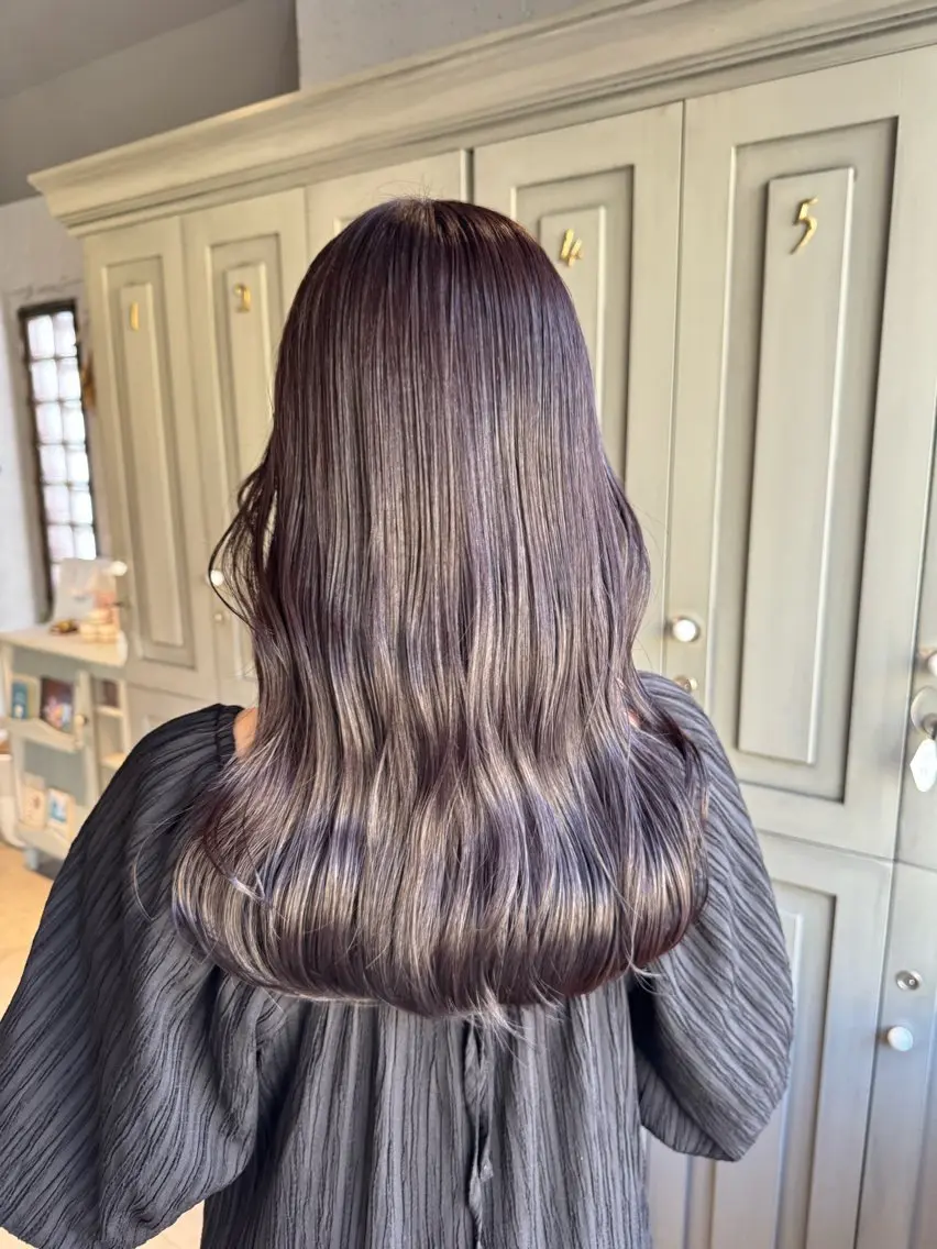 セミロング カラー ブリーチ ダブルカラー ラベンダーカラー ブリーチなしカラー ヘアカラー トリートメント 🫧札幌ブリーチなし 透明感カラーゆん🫧のヘアスタイル