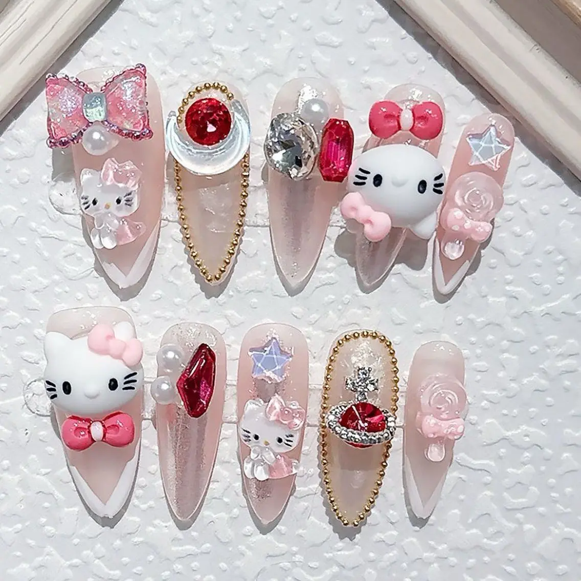 ネイル ハンドネイル ハンドケア Nova Nail Nambaのネイルデザイン