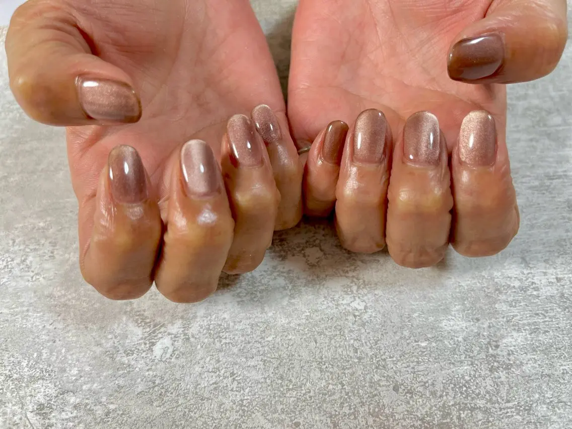 ネイル オーロラネイル ブルー フットネイル フレンチネイル ジェルネイル ハンドネイル kiki nail たまプラーザのネイルデザイン