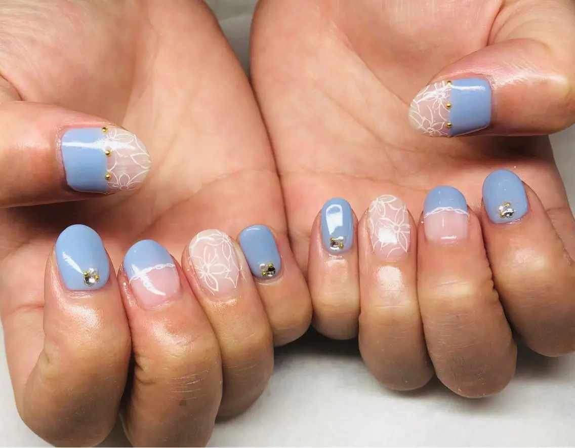 ネイル ブルー レース いちじゅう あおいのネイルデザイン