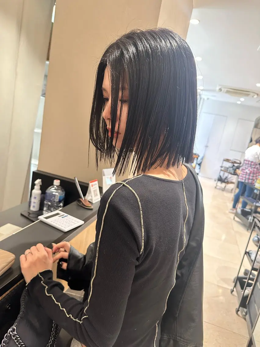 ショート カラー パーマ ヘアアレンジ 切りっぱなしボブ グレージュ ボブ カット ヘアカラー トリートメント 髪質改善/韓国風 レイヤー/田村祐樹のヘアスタイル