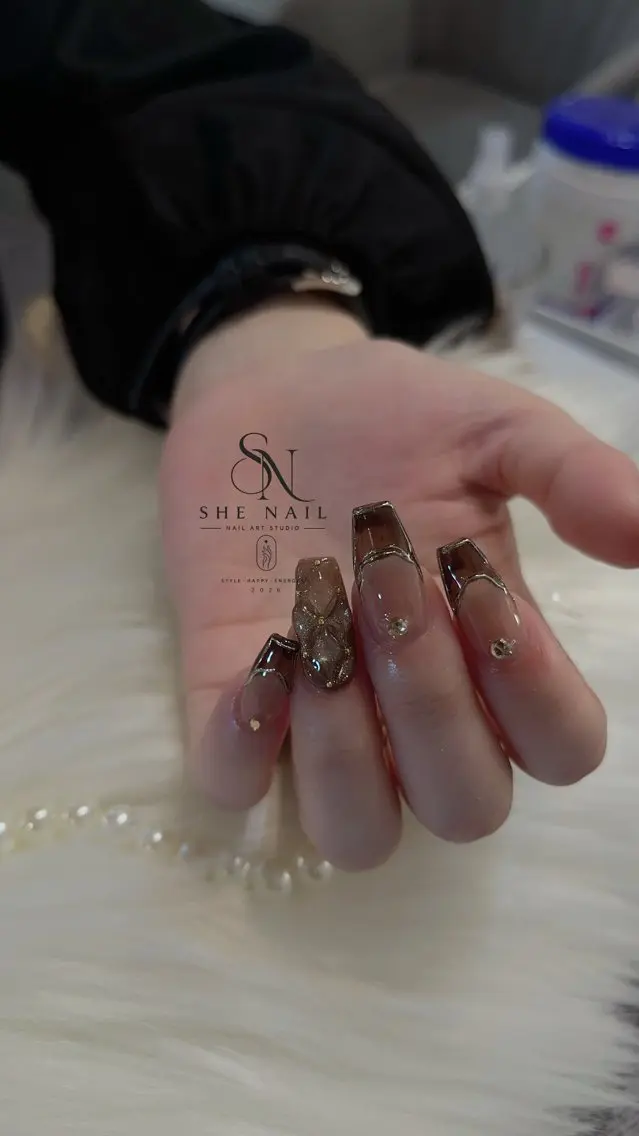 ネイル アートネイル ガーリー 韓国ネイル ロングネイル 持ち込み ハンドネイル 博多 SHE Nailのネイルデザイン