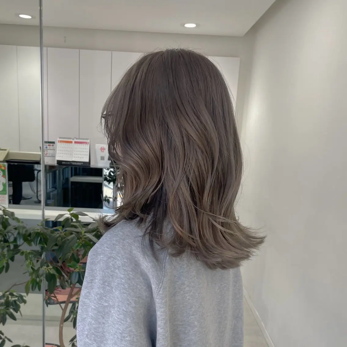 セミロング ヘアカラー トリートメント ヘアセット Senri 艶髪/髪質改善カラーのヘアスタイル
