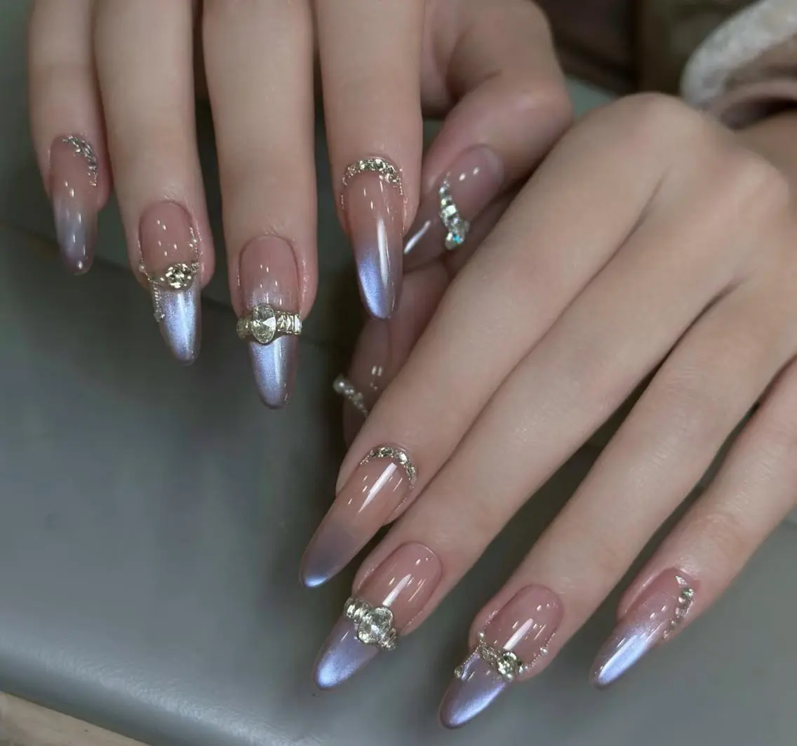 ネイル ハンドネイル ハンドケア 🍑 momo_nailのネイルデザイン