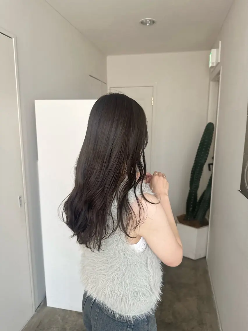 カラー ベージュカラー 透明感カラー イルミナカラー 透明感カラー/顔周り レイヤー/髪質改善のヘアスタイル