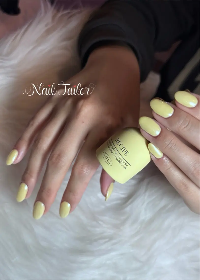 ネイル ワンカラーネイル 春ネイル 黄色 ハンドネイル NailTailor ネイルテイラーのネイルデザイン