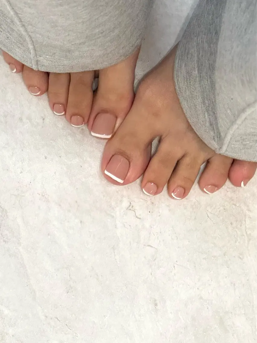 ネイル フットネイル フレンチネイル フットネイル __shiho. nailのネイルデザイン
