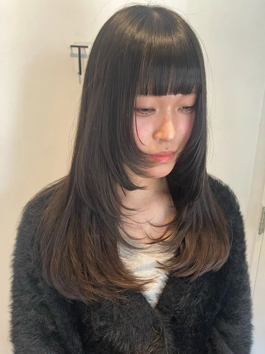 ロング レイヤーカット trife美容師 KAZUMIのヘアスタイル