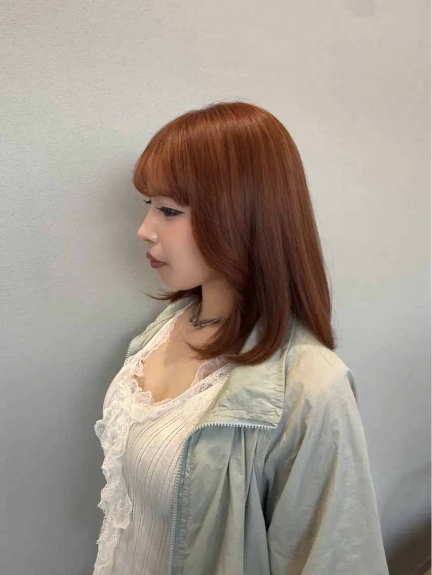 ミディアム カラー ブリーチ ブラウンカラー オレンジ オレンジブラウン 松永 萌々花のヘアスタイル