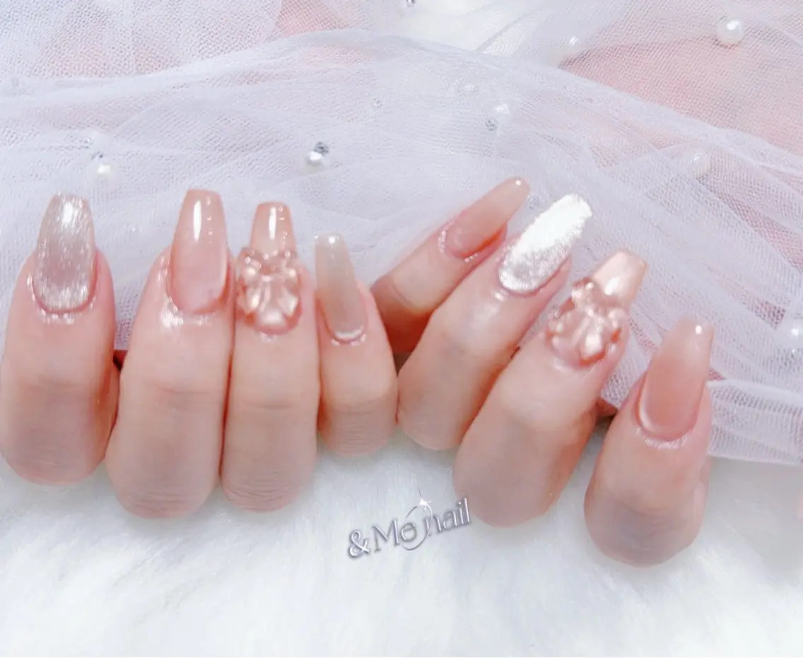 ネイル &ME ホンのネイルデザイン
