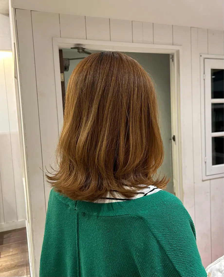 ミディアム ボブ レイヤーカット カット yusa🌿‬レイヤ ー/赤みなしカラーのヘアスタイル