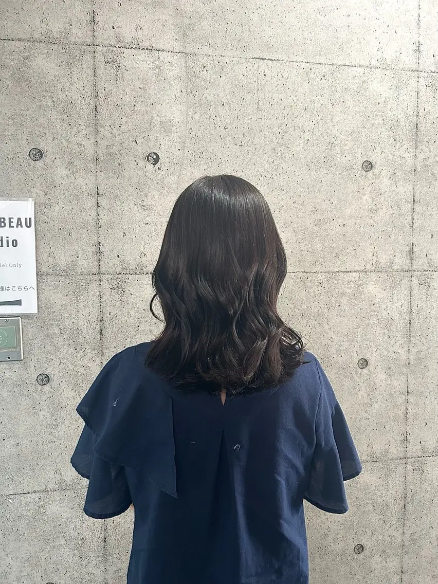 セミロング カラー Lapis reinaのヘアスタイル