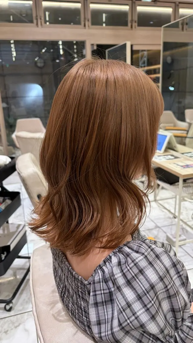 セミロング カラー ヘアカラー 海優⭐️ネイル⭐️ 透明感カラーのヘアスタイル