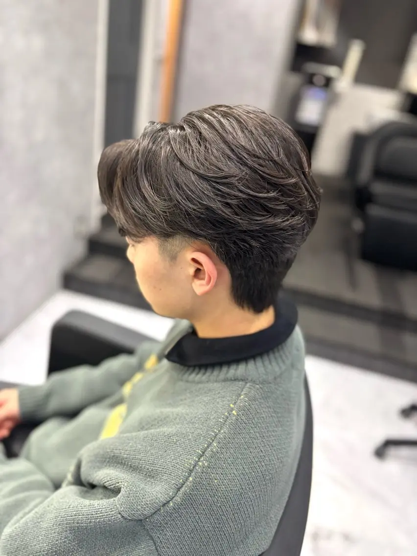 パーマ メンズ カット パーマ 山田 瑛司のヘアスタイル