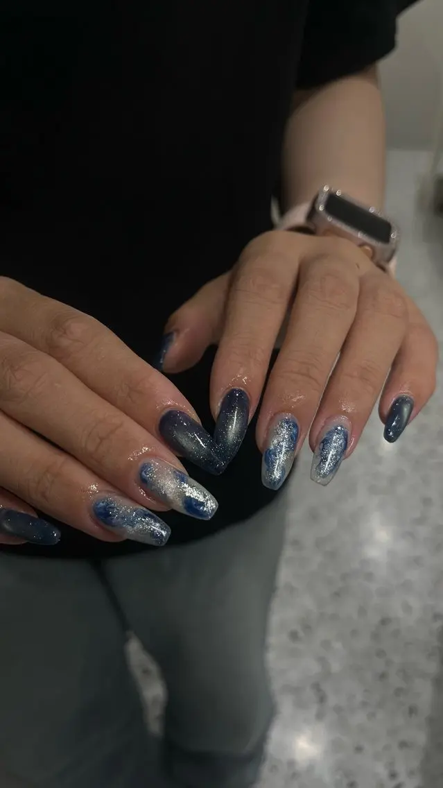 ネイル ハンドネイル 𝗮𝘆𝗮𝗸𝗮 📍新宿ネイリストのネイルデザイン