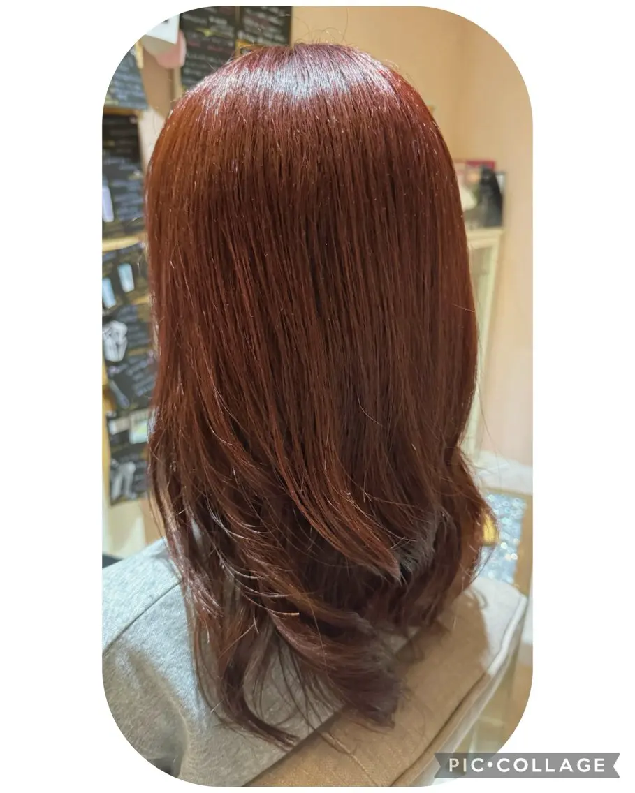 セミロング 磯部 彩のヘアスタイル