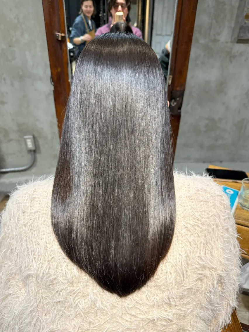 ミディアム 髪質改善 縮毛矯正 酸性ストレート ヘアカラー 縮毛矯正 トリートメント お気に入り数2.3万 🏆SHO🏆のヘアスタイル