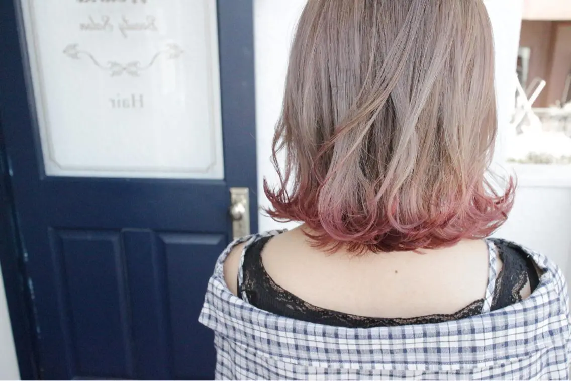 ミディアム カラー ヘアカラー トリートメント 吉本 知弘のヘアスタイル